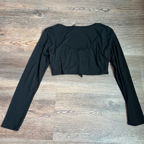 Publik Black Ruched Tie Front Blouse cropped - Picture 2 of 5